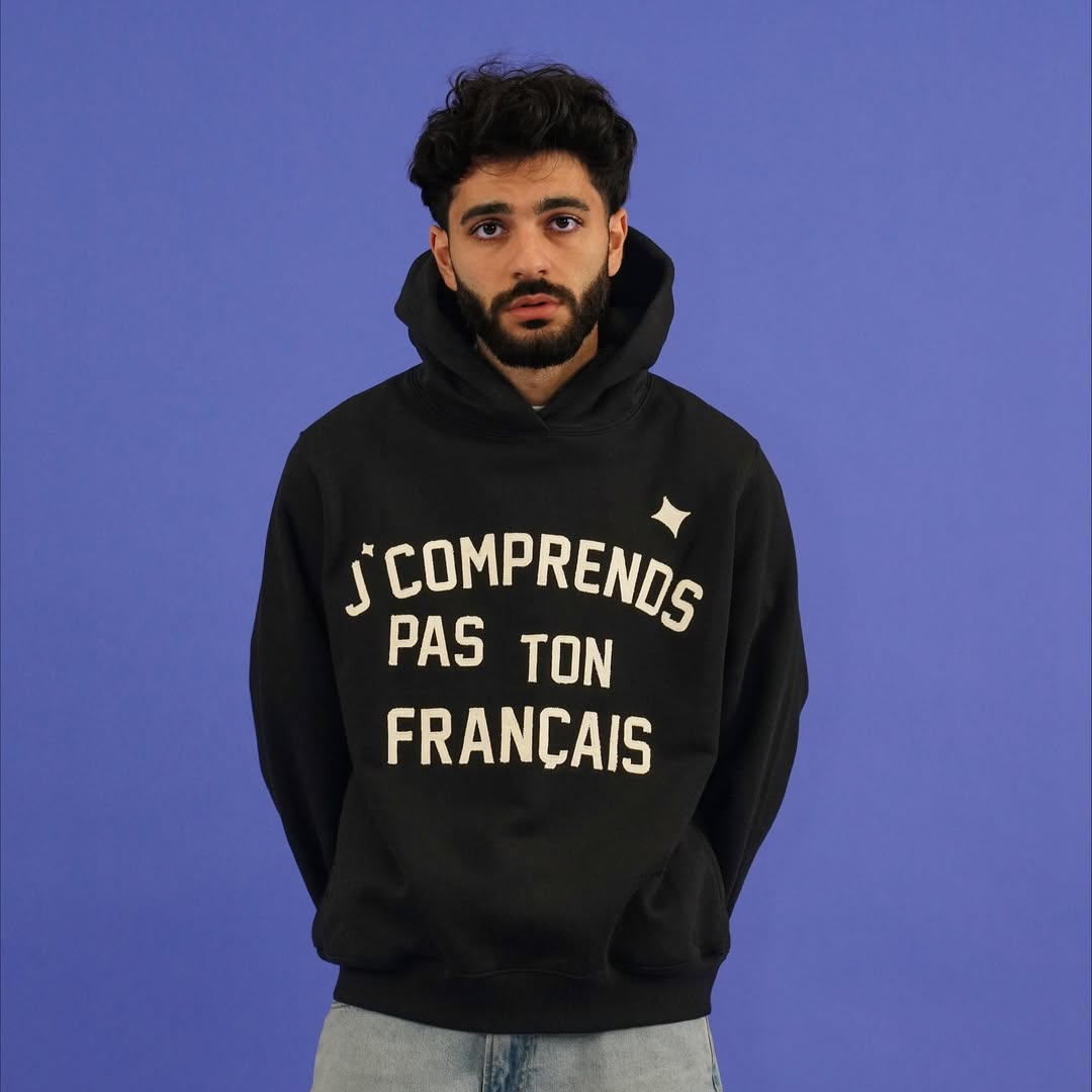 HOODIE “J’COMPRENDS PAS TON FRANÇAIS” - NOIR