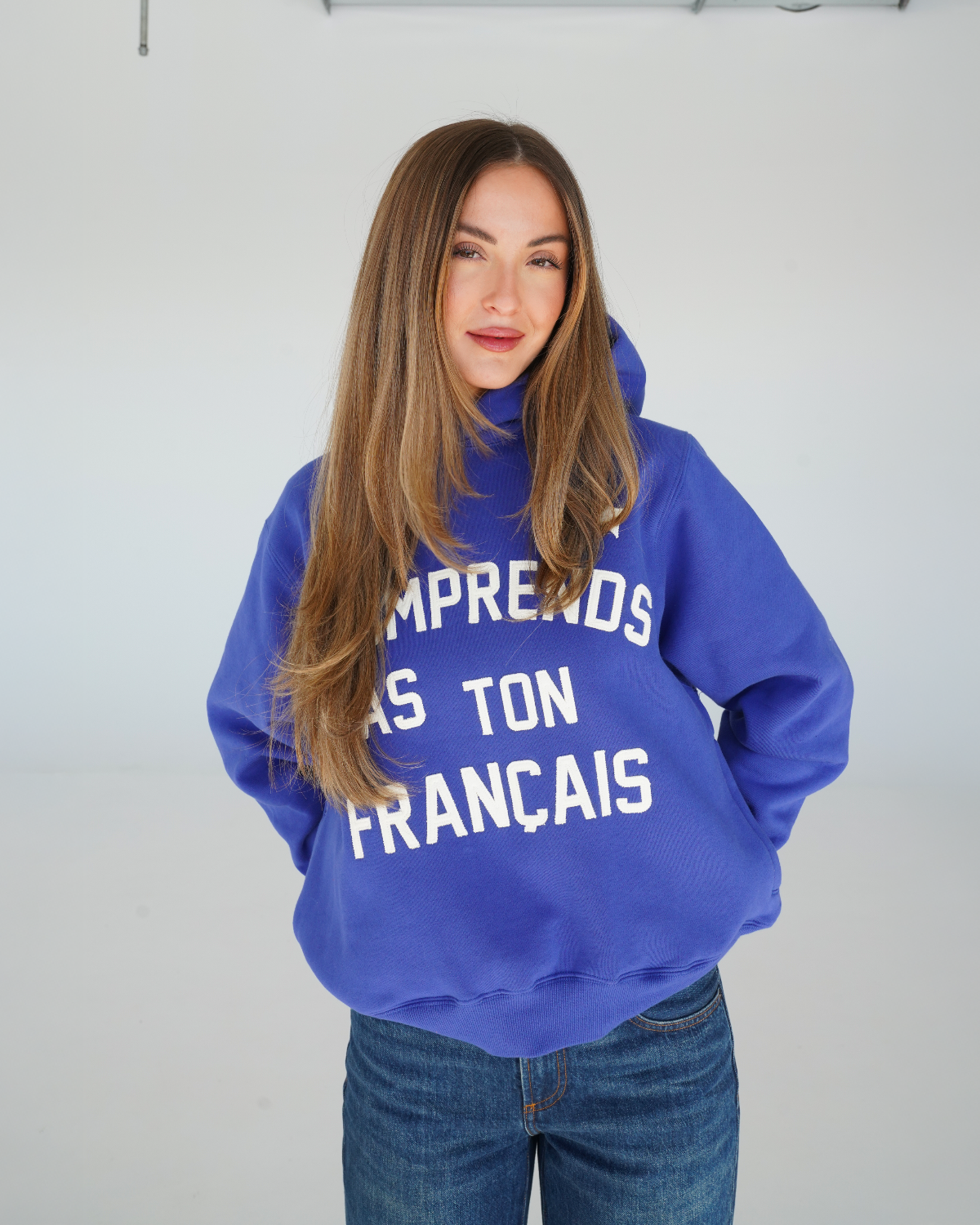 HOODIE “J’COMPRENDS PAS TON FRANÇAIS” - BLEU