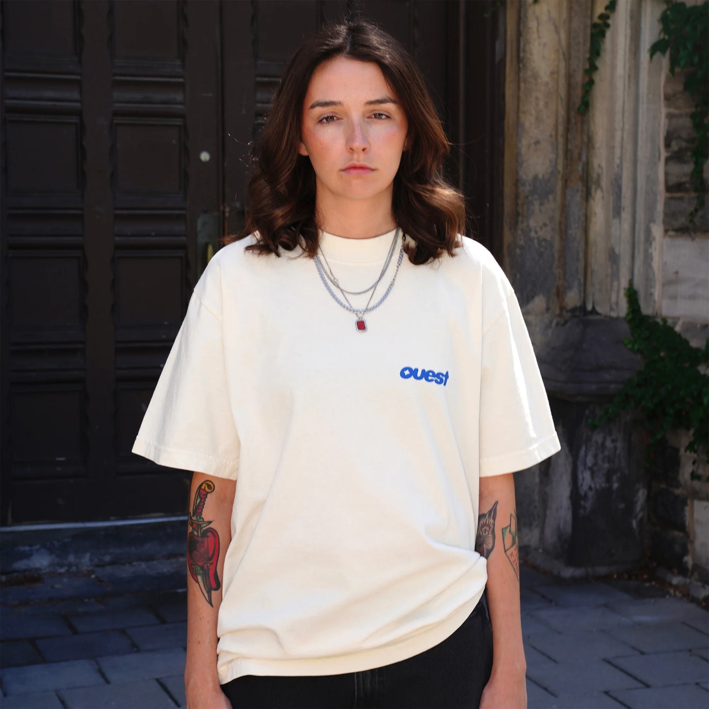 T-SHIRT “LOGO" REGULAR FIT - BLEU SUR CRÈME